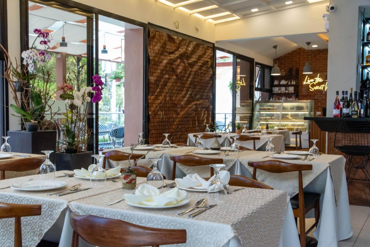 Giraffe Boutique Hotel 바기오 외부 사진
