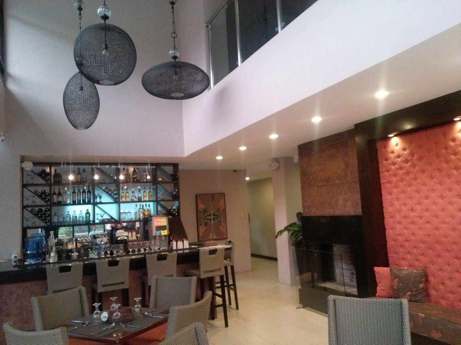 Giraffe Boutique Hotel 바기오 외부 사진